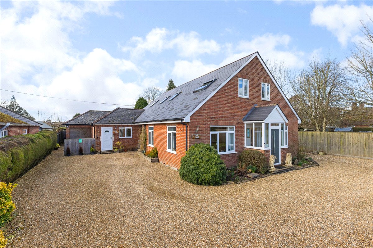 4 bedroom House, Upavon Road, North Newnton, SN9 - Available