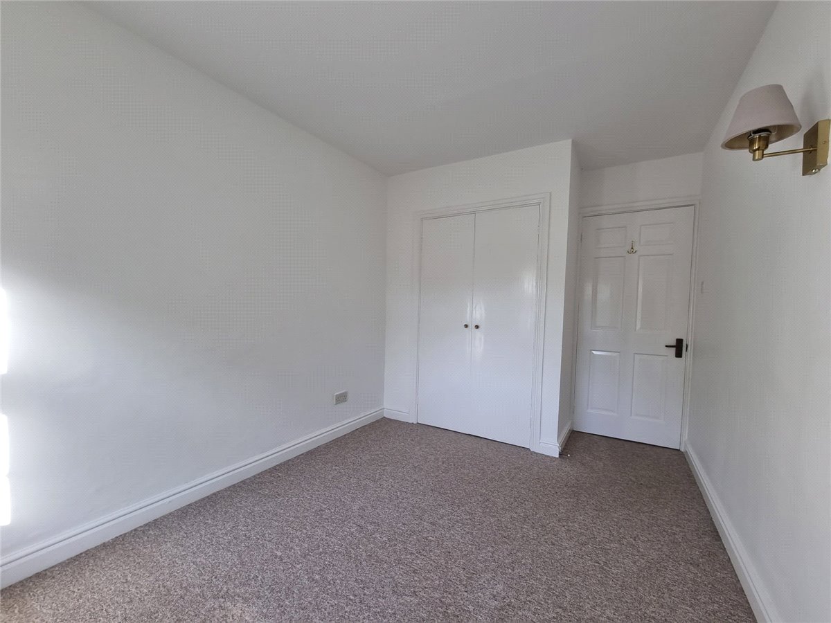 3 bedroom Bungalow, Everleigh, Marlborough, SN8 - , Image 9