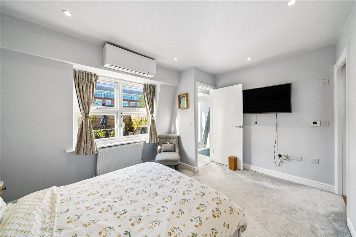 3 bedroom Maisonette, Colwith Road, London, W6 - Available, Image 9