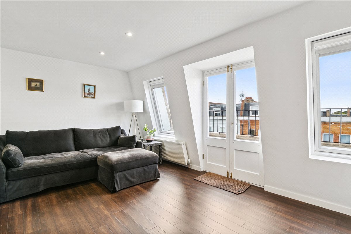 2 bedroom Flat, Waldemar Avenue, London, SW6 - Sold, Image 11