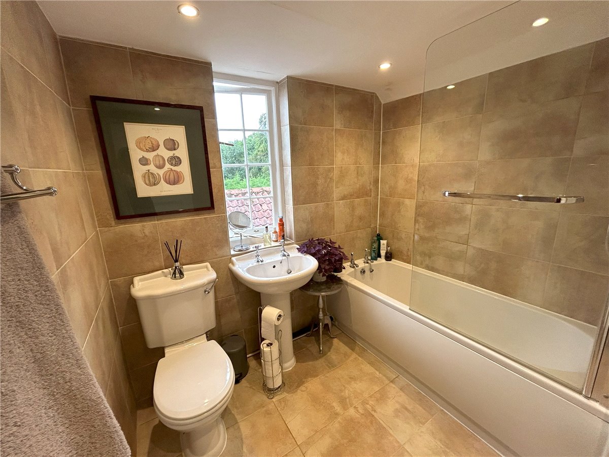 2 bedroom Cottage, Fair View, Walshford, LS22 - , Image 5