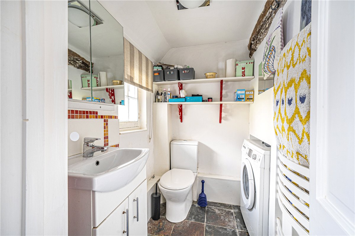 1 bedroom House, Duke Street, Micheldever, SO21 - Sold, Image 2