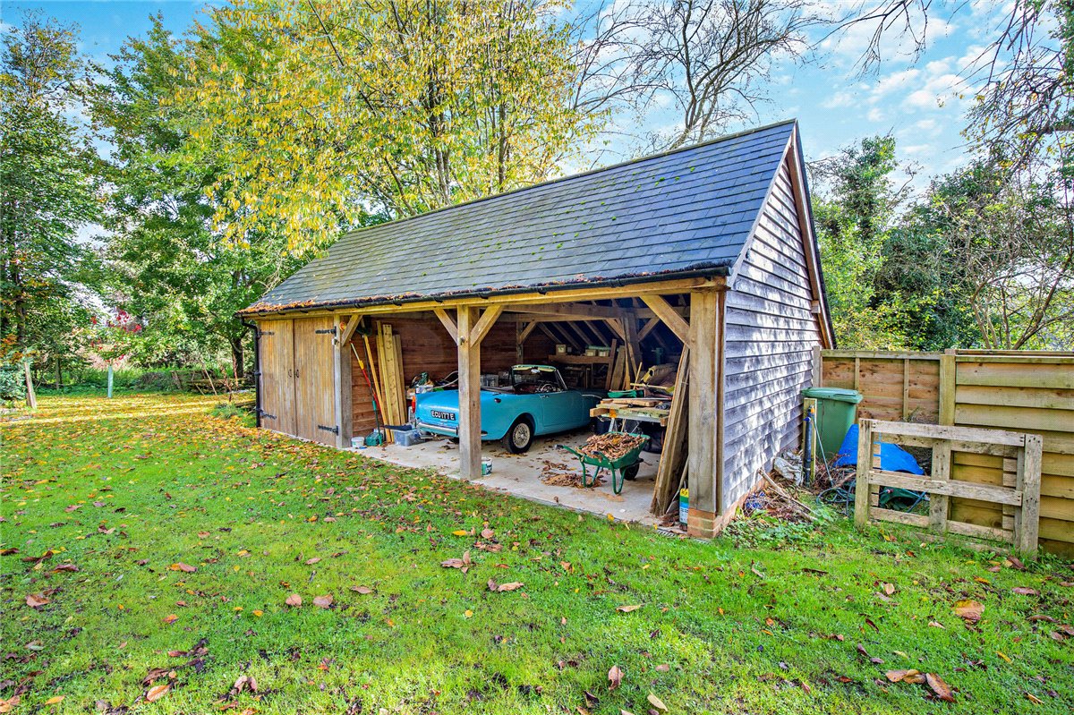 4 bedroom House, Long Lane, Shaw, RG14 - Sold STC, Image 15