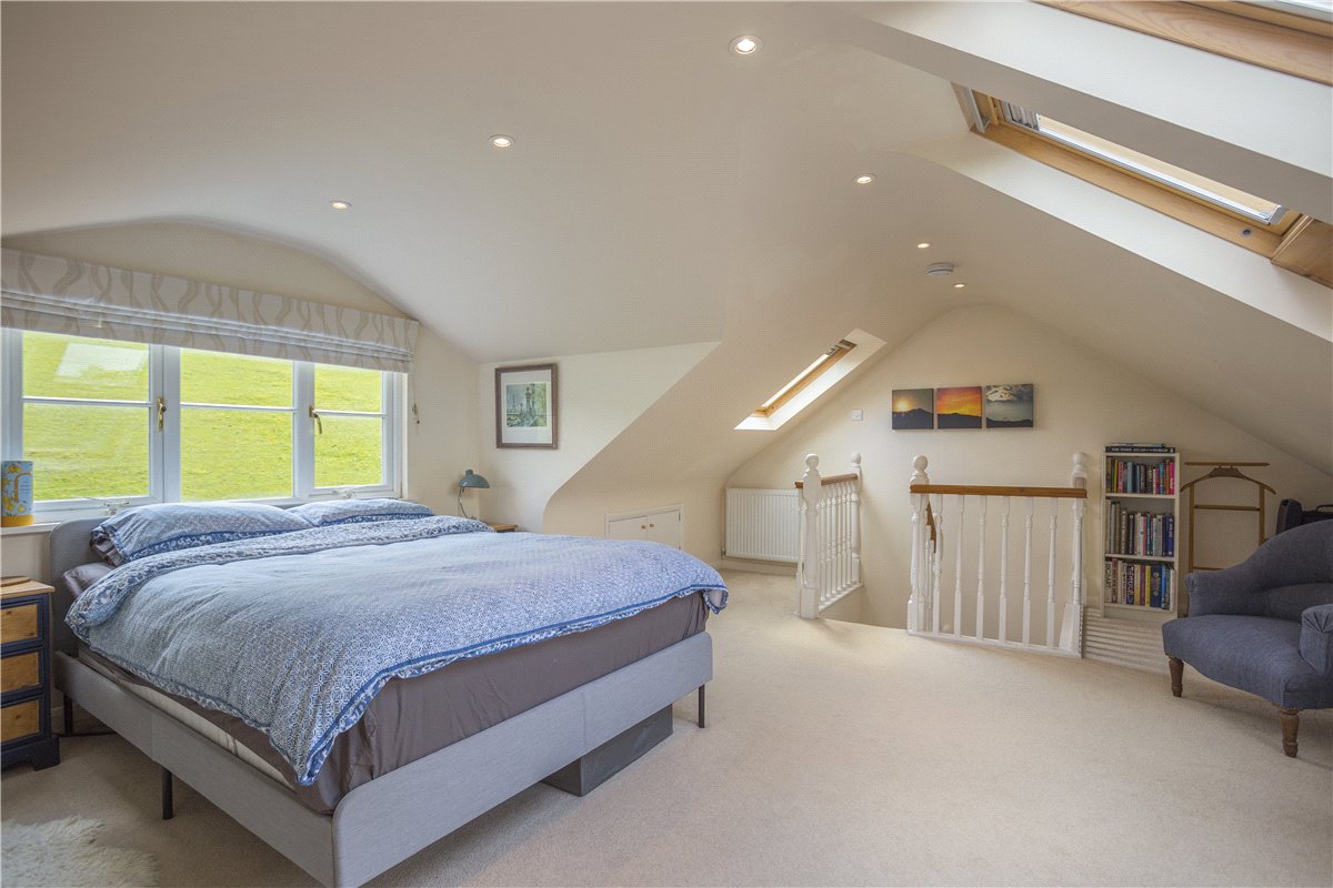 4 bedroom House, Chandlers Lane, Aldbourne, SN8 - Available, Image 8