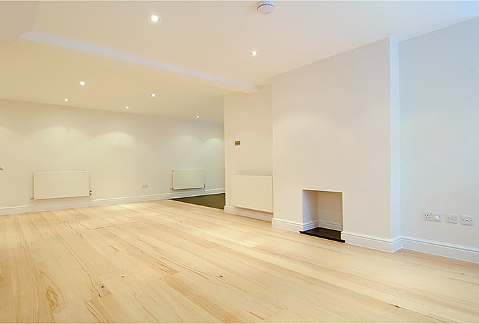 3 bedroom House, Montagu Mews North, Marylebone, W1H - Available, Image 7