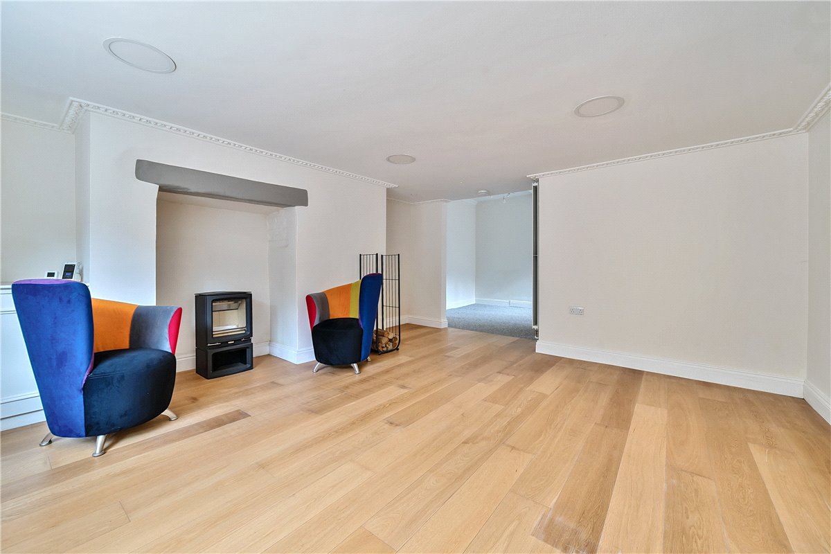2 bedroom Cottage, High Street, Batheaston, BA1 - Sold, Image 10