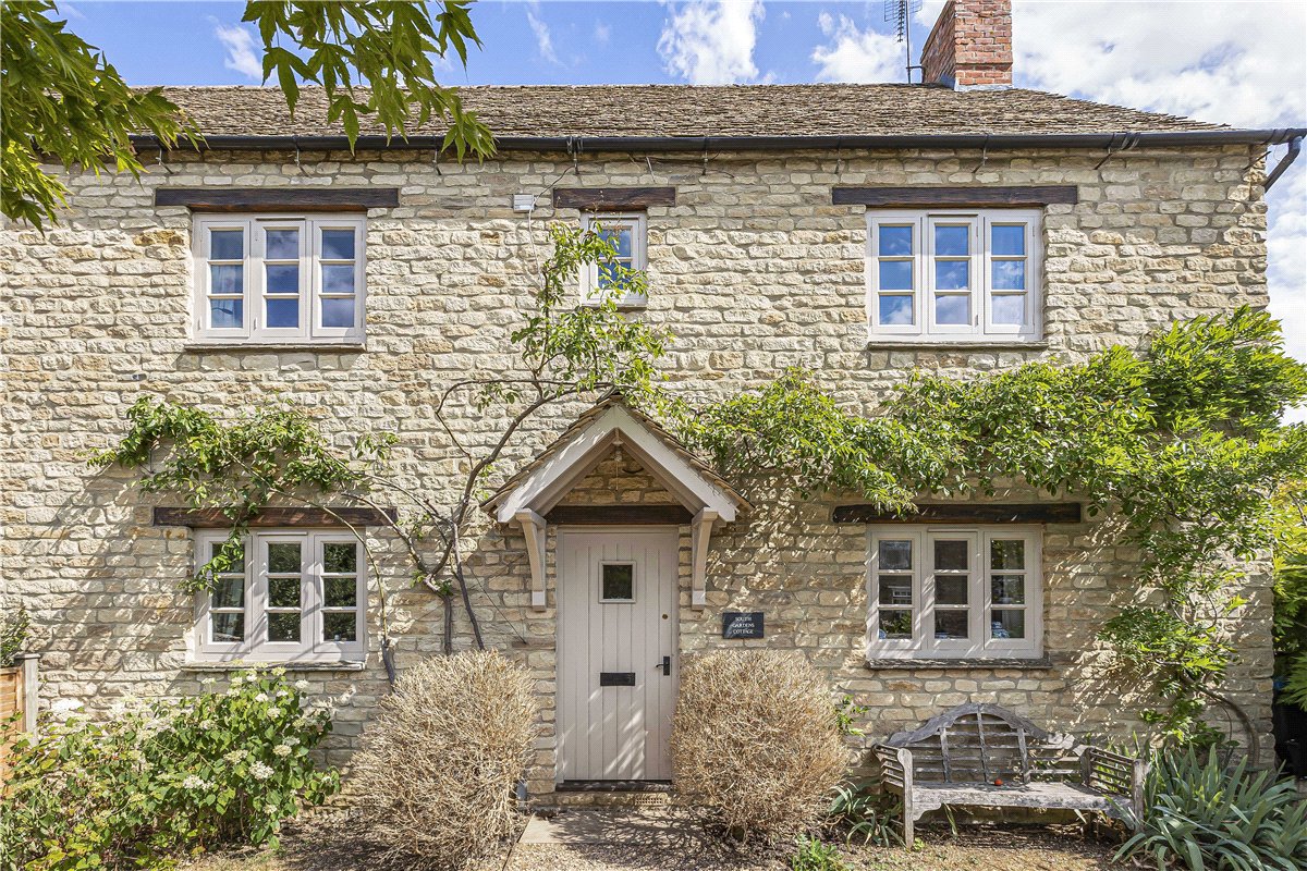 5 bedroom House, Medcroft Road, Tackley, OX5 - Available, Image 1
