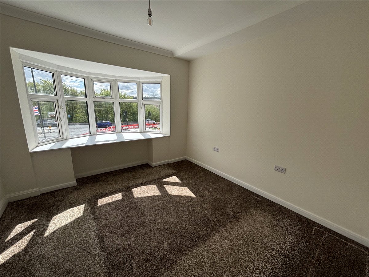 3 bedroom House, Doncaster Road, Mexborough, S64 - Available, Image 8