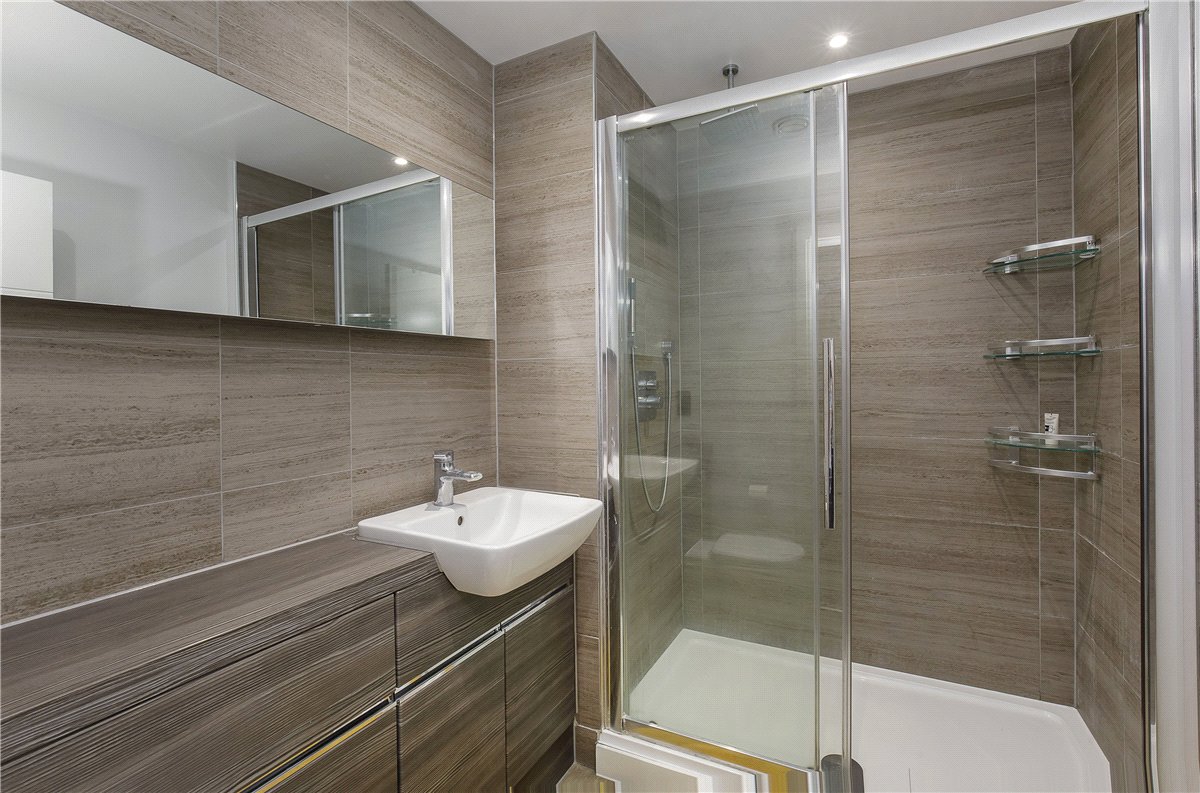 2 bedroom Flat, Leetham House, Leetham Lane, YO1 - Available, Image 2
