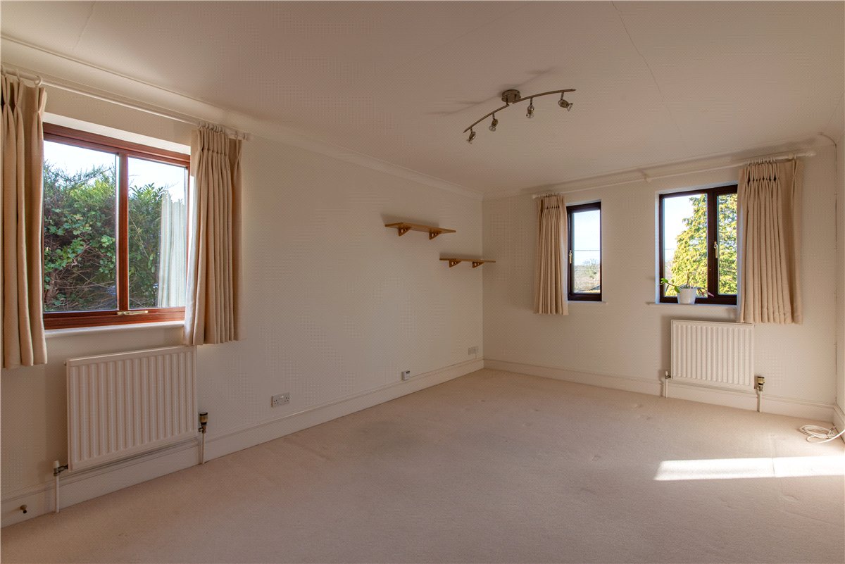 5 bedroom House, Post Office Road, Inkpen, RG17 - Available, Image 15
