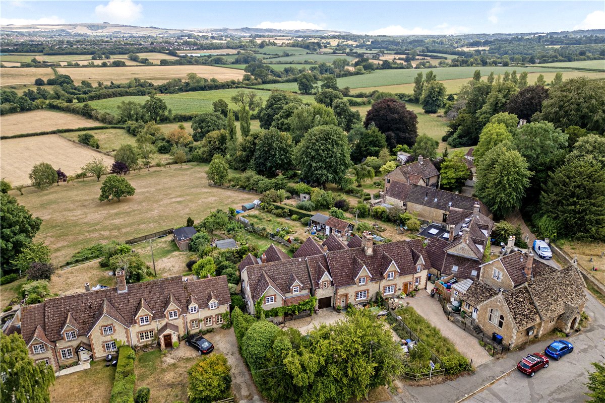 4 bedroom House, Bremhill, Calne, SN11 - Available, Image 21