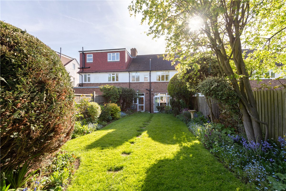 3 bedroom House, Tilehurst Road, London, SW18 - Sold, Image 3