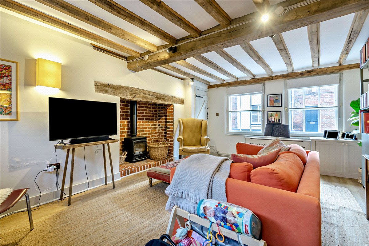 4 bedroom House, George Street, Kingsclere, RG20 - Available, Image 14