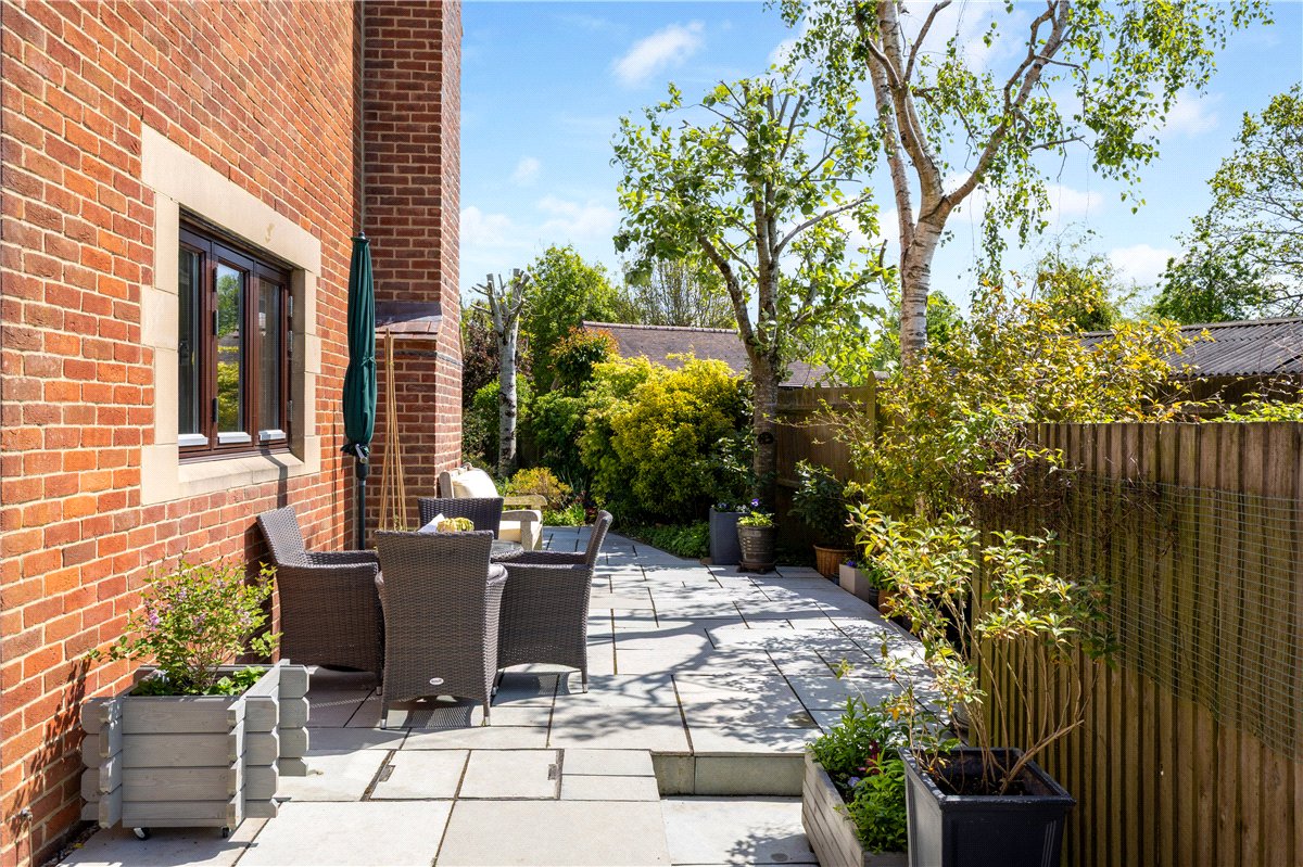 5 bedroom House, Grafton Place, East Grafton, SN8 - Available, Image 24