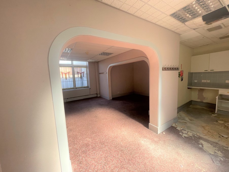 297 to 3473 Sq Ft, 8-10 & Pt 12 Southgate Street, Gloucester, GL1 - Available, Image 2