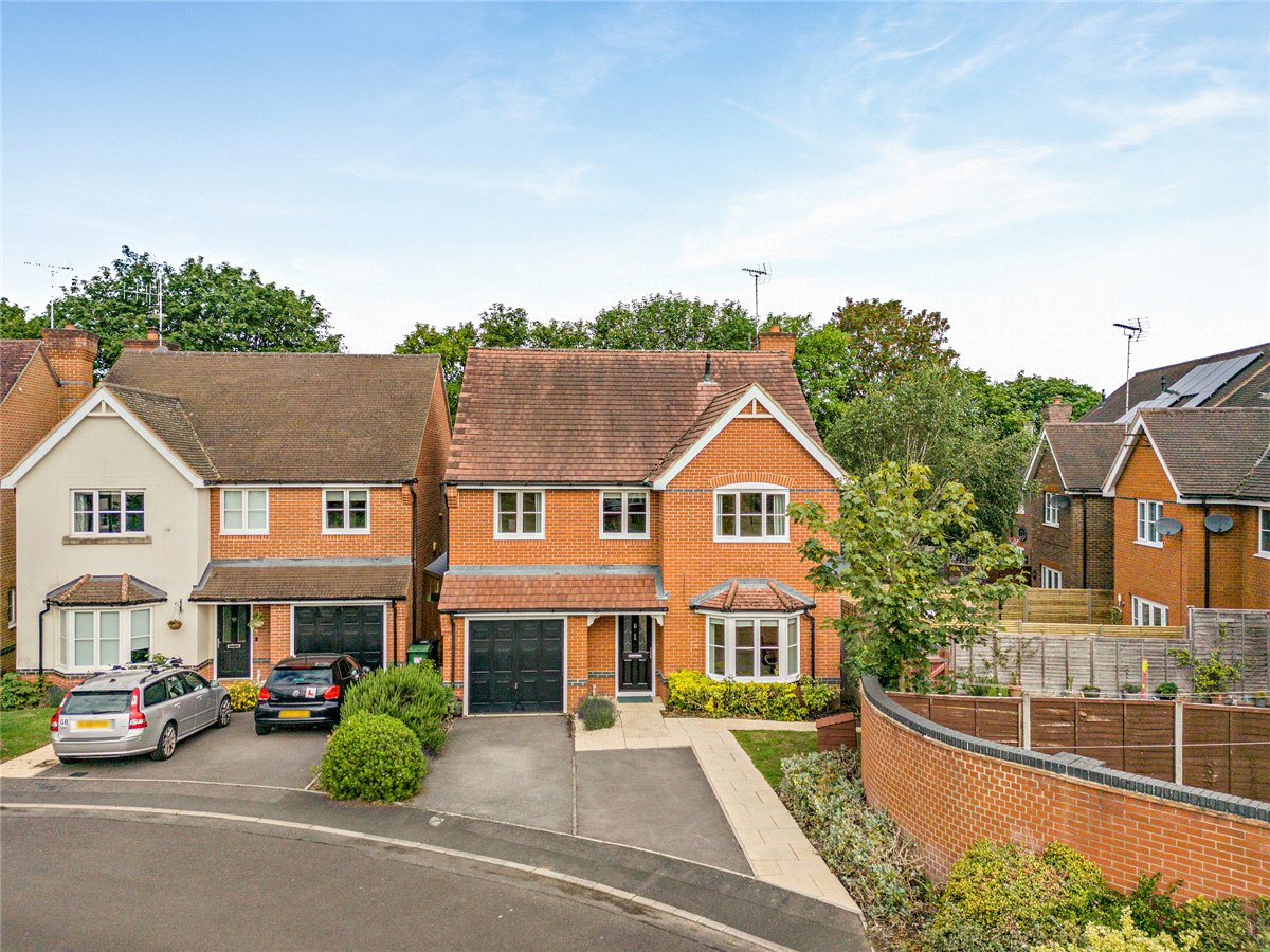 4 bedroom House, Hermitage Green, Hermitage, RG18 - Available, Image 42