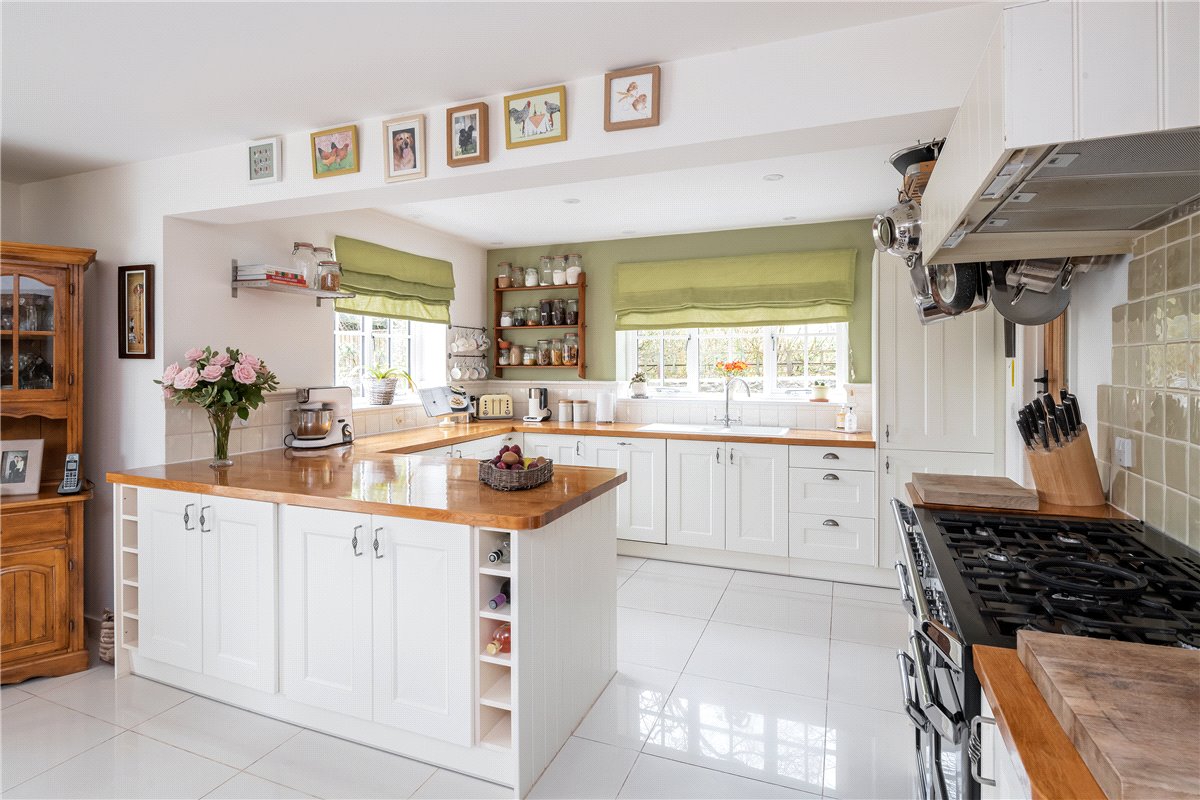 3 bedroom House, Mells Green, Mells, BA11 - Available, Image 15