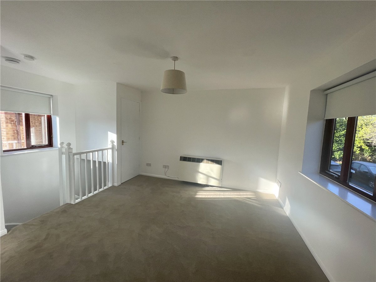 1 bedroom House, Sallow Close, Bicester, OX26 - Let Agreed, Image 2