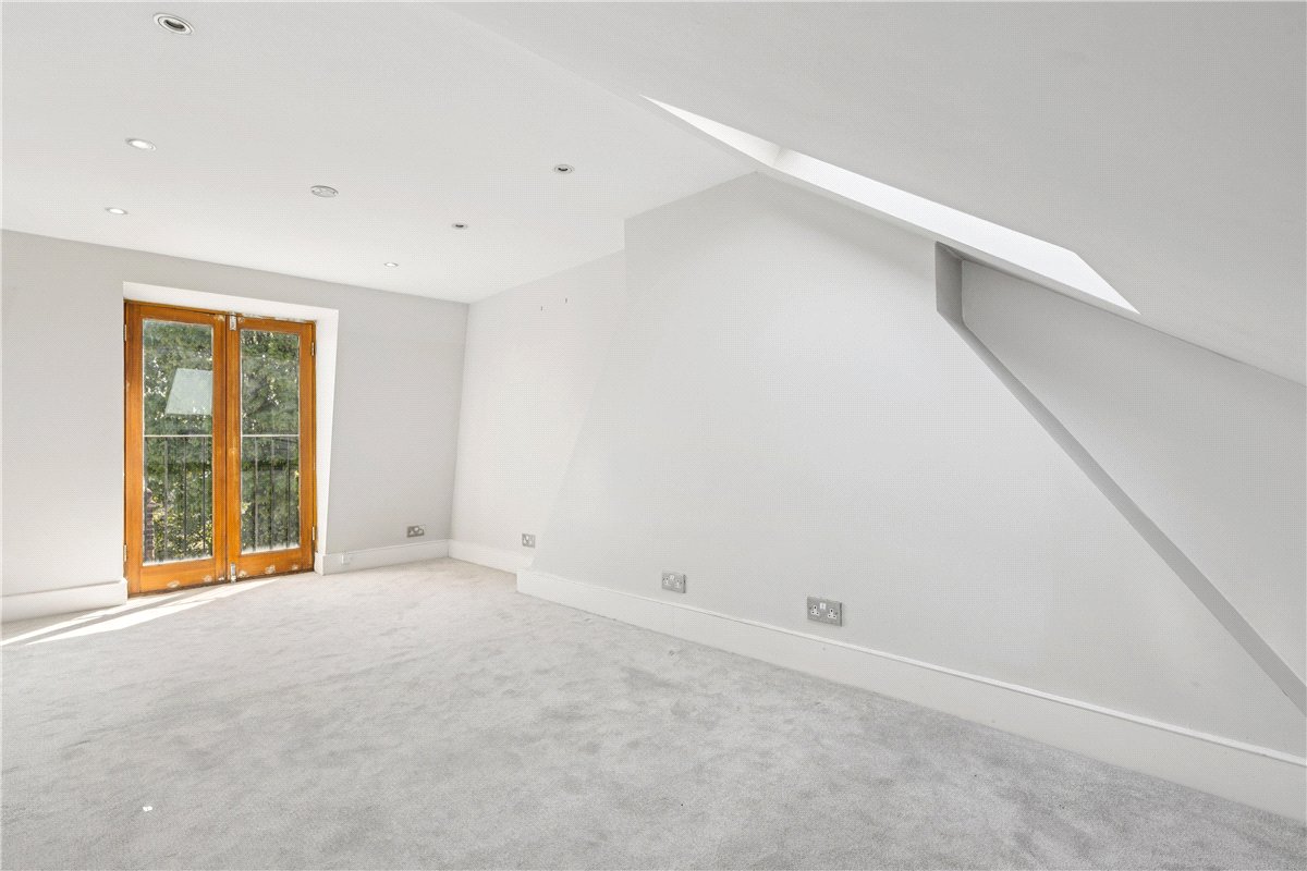 3 bedroom Flat, Kenyon Street, London, SW6 - Available, Image 11