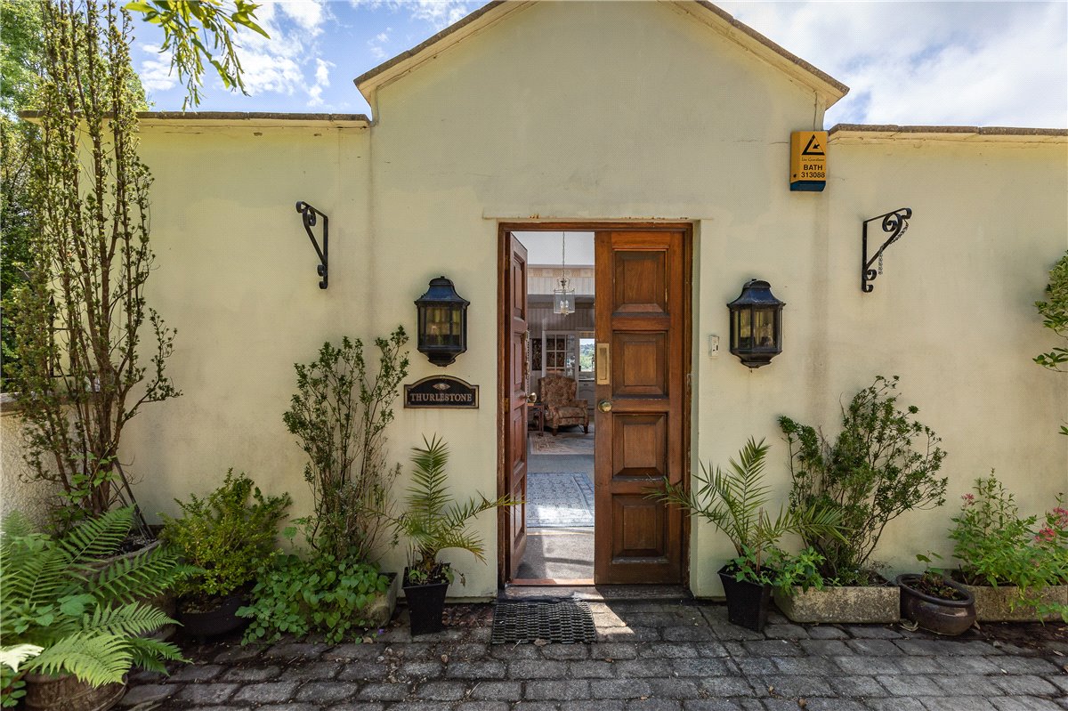 3 bedroom Flat, North Road, Bath, BA2 - Sold, Image 2