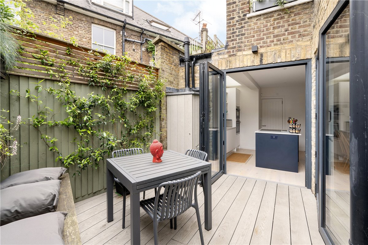 2 bedroom House, Nottingham Road, London, SW17 - Sold, Image 8