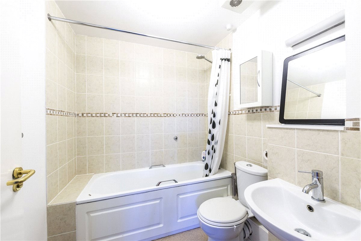 1 bedroom Flat, Naples Court, 72 St. James's Drive, SW12 - Sold STC, Image 5