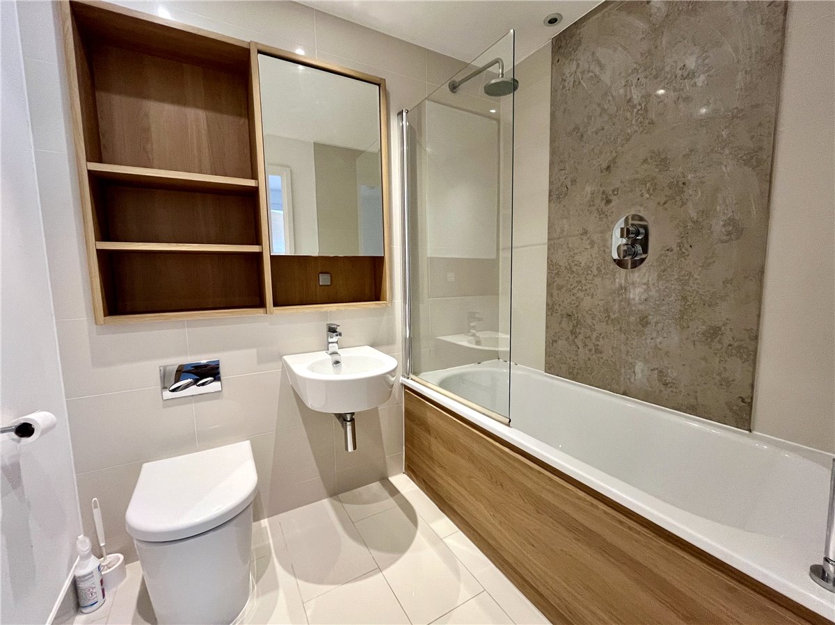 1 bedroom Flat, Kingsley Walk, Cambridge, CB5 - Sold, Image 7