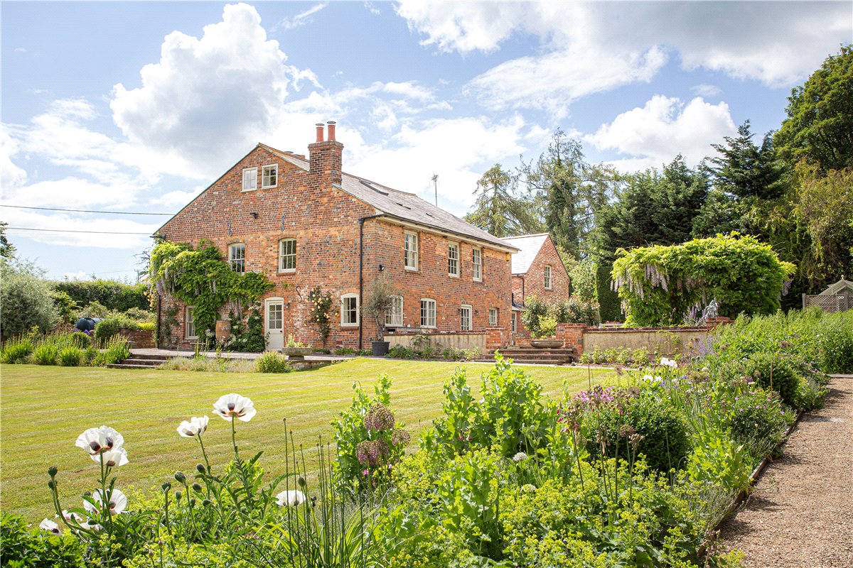 8 bedroom House, Oxenwood, Marlborough, SN8 - Sold STC