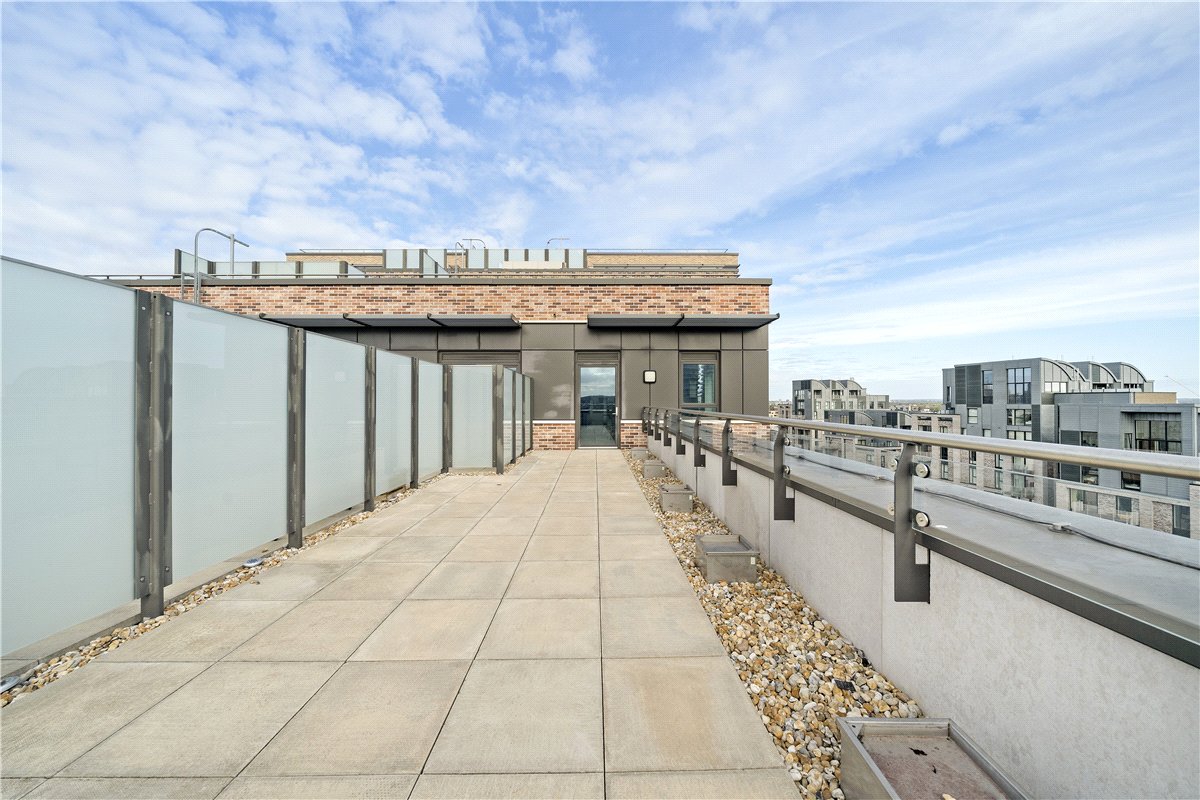 3 bedroom Flat, Heartwell Avenue, London, E16 - Available, Image 8