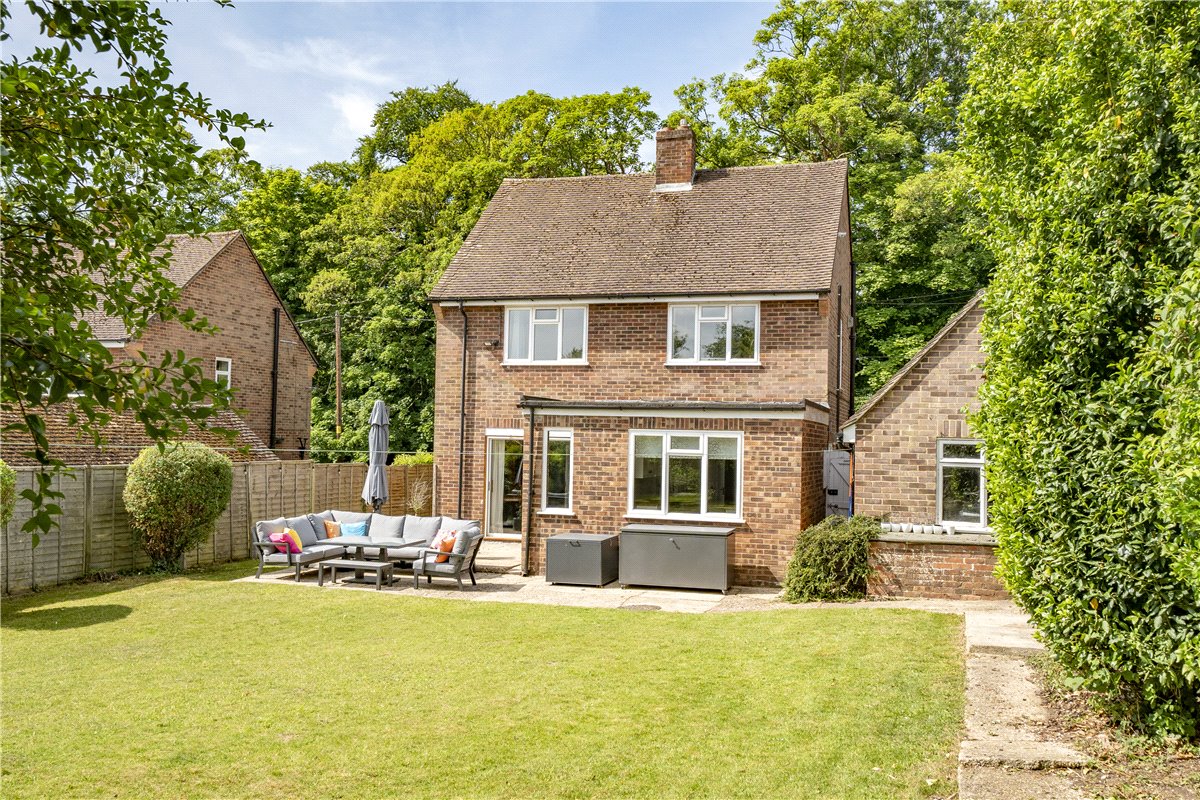 3 bedroom House, Burnett Close, Winchester, SO22 - Sold, Image 8