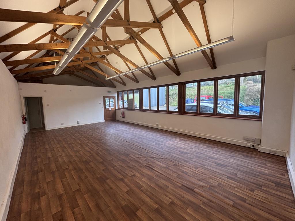 570 Sq Ft, Ford, Taunton, TA4 - Available, Image 1