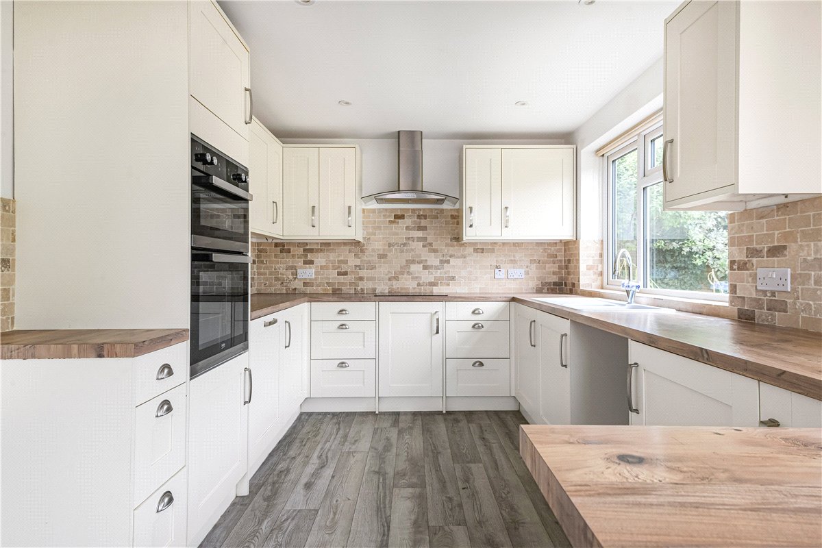 2 bedroom Bungalow, Yapton Lane, Walberton, BN18 - Available, Image 2