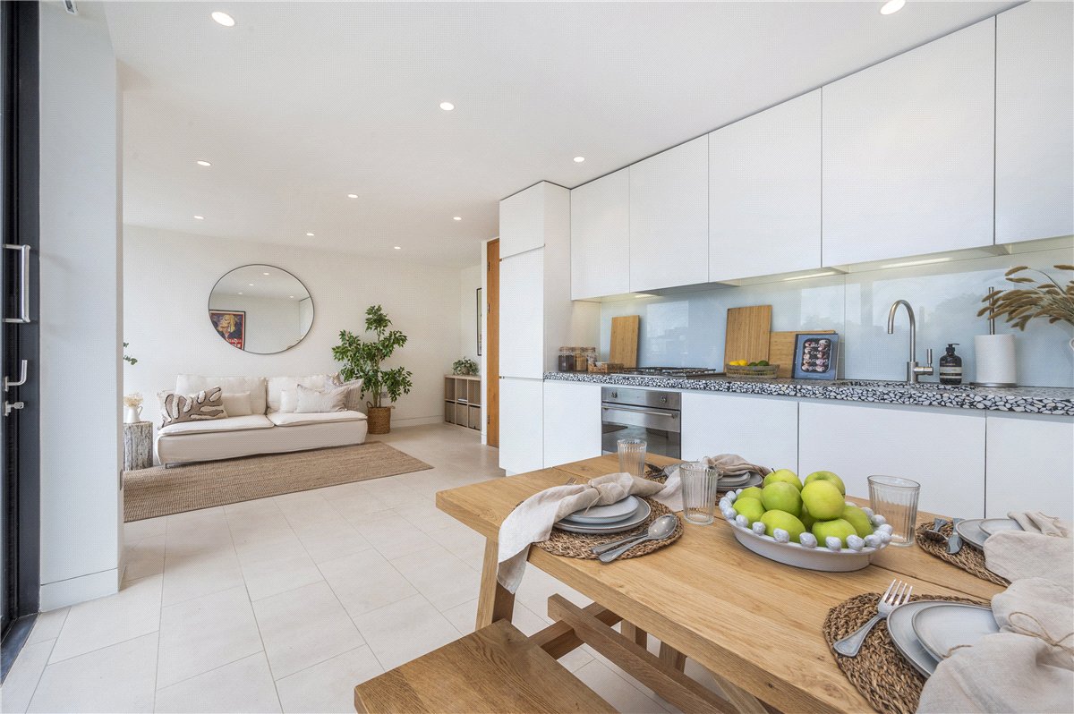 2 bedroom Flat, Latitude House, Oval Road, NW1 - Available, Image 6