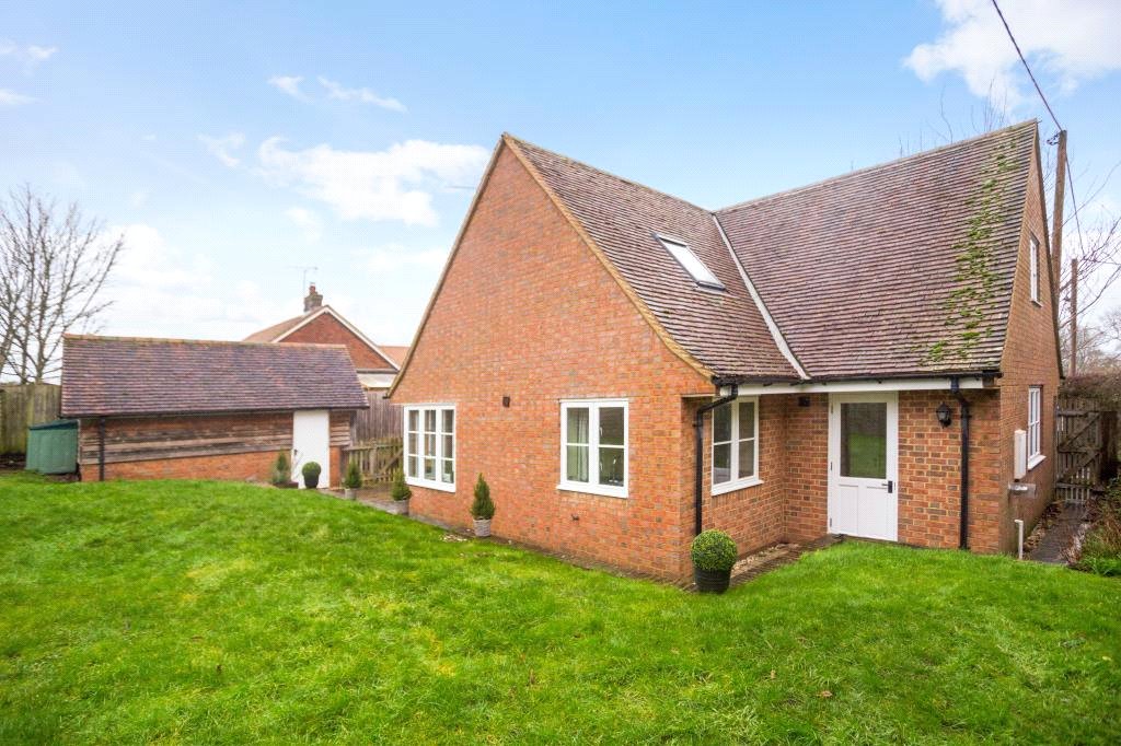 3 bedroom House, Pewsey Road, Upavon, SN9 - , Image 15