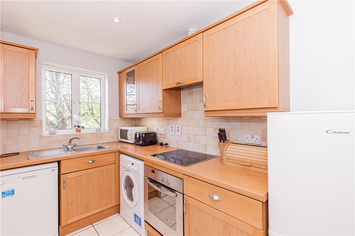 2 bedroom Flat, Osney Lane, Oxford, OX1 - Let Agreed, Image 1