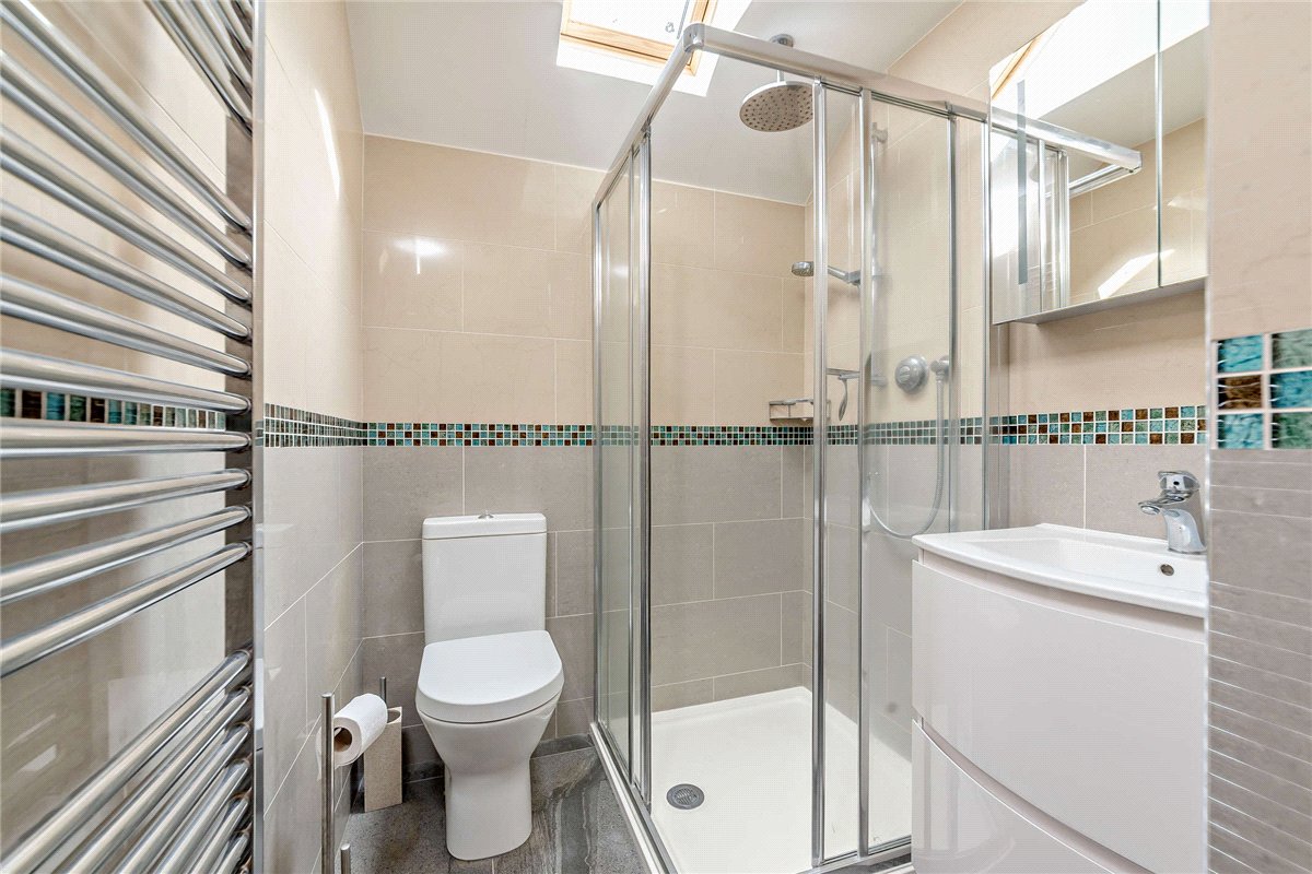 4 bedroom House, Sagecroft Road, Thatcham, RG18 - Sold STC, Image 1