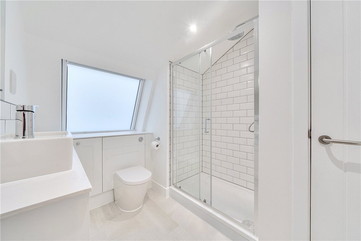 2 bedroom Flat, Palace Yard Mews, Bath, BA1 - Let Agreed, Image 5