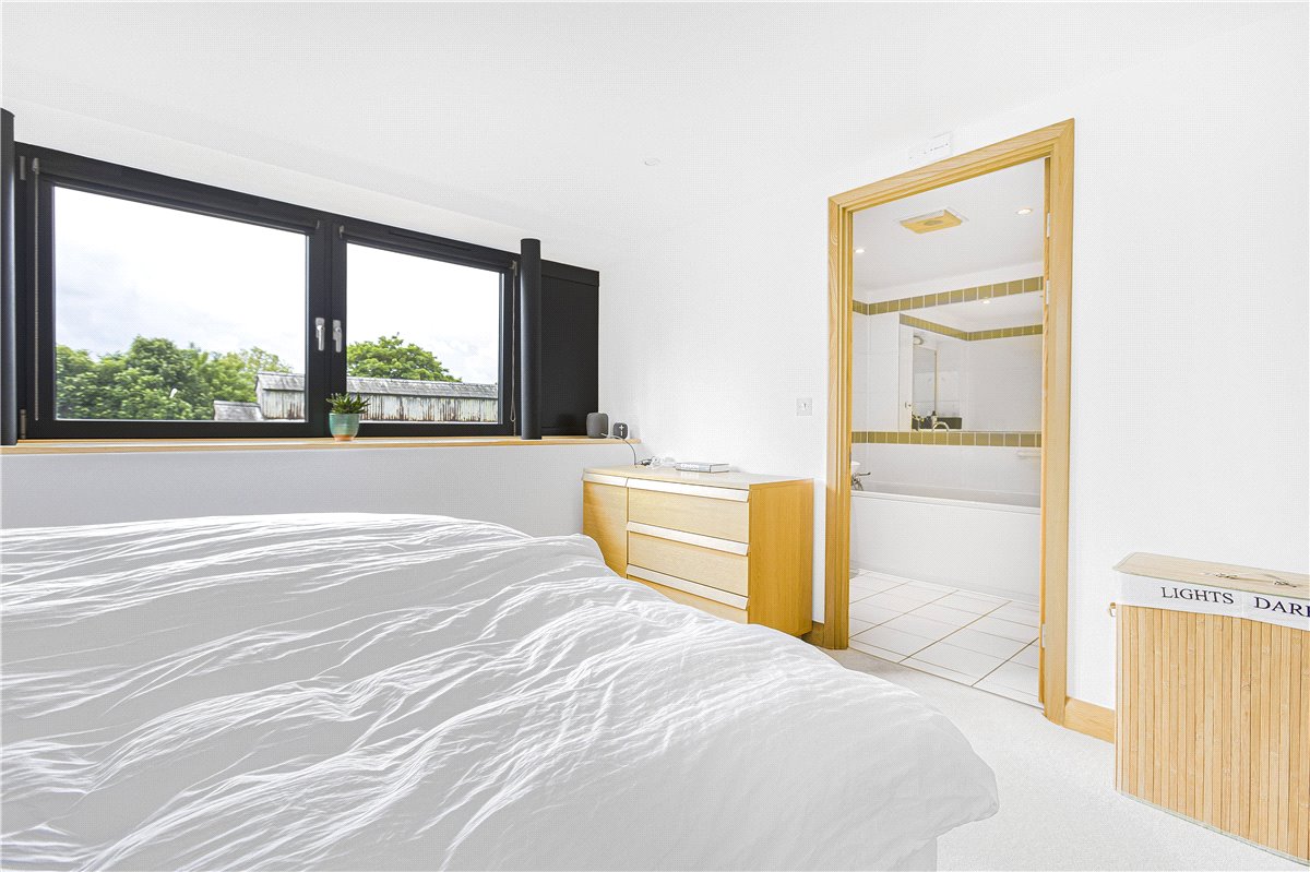 4 bedroom Flat, St. Thomas Street, Oxford, OX1 - Sold, Image 13