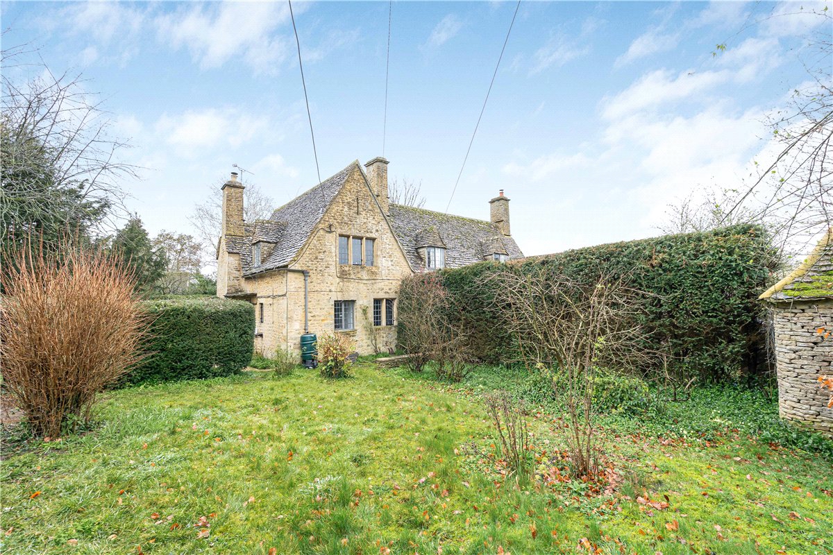 3 bedroom Cottage, Manor Cottages, Kelmscott, GL7 - Available, Image 2