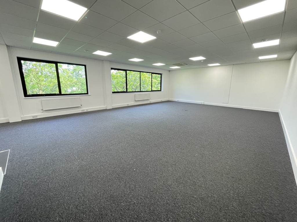 606 to 4063 Sq Ft, Thorney Leys Business Park, Witney, OX28 - Available, Image 3