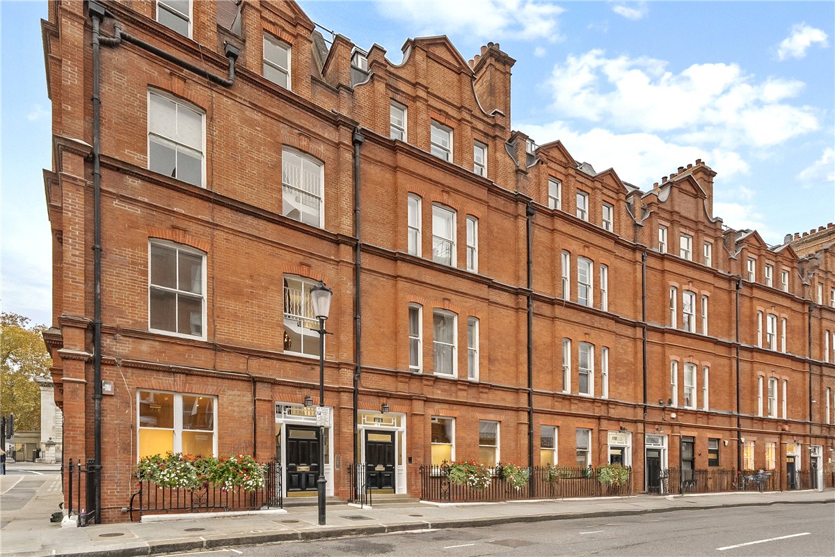 4 bedroom Maisonette, Egerton Gardens, Knightsbridge, SW3 - Available, Image 21