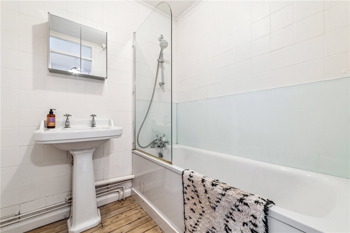 3 bedroom House, Singleton Close, London, SW17 - Sold STC, Image 6