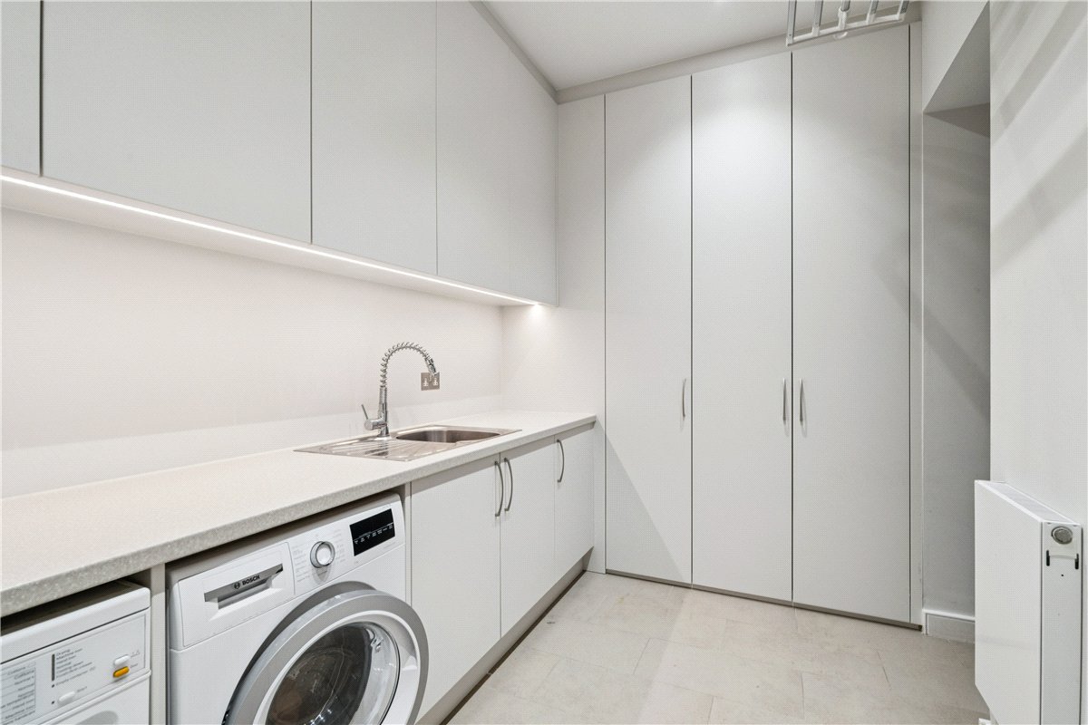 6 bedroom House, Cloncurry Street, London, SW6 - Available, Image 9