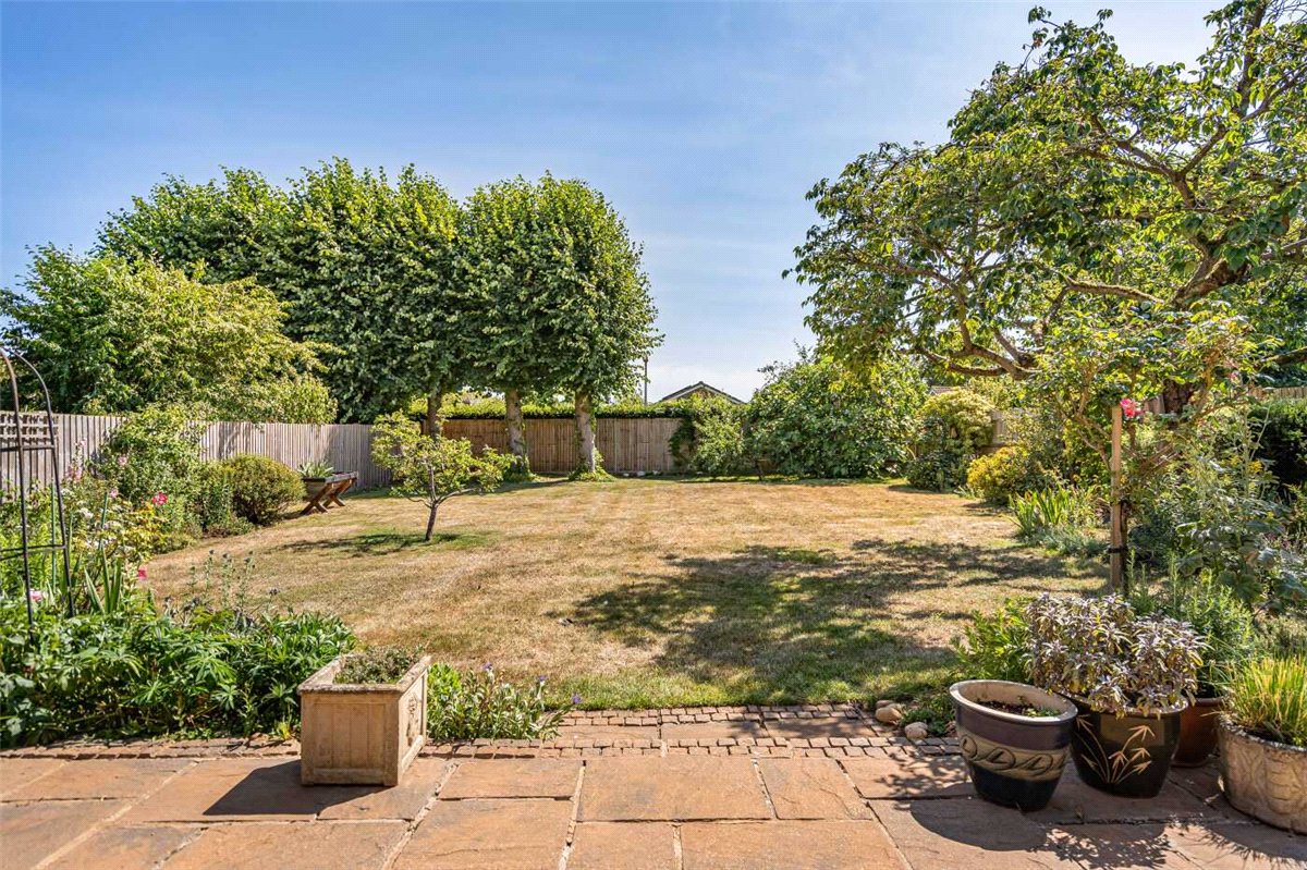 5 bedroom House, Charnocks Close, Gamlingay, SG19 - Available, Image 15