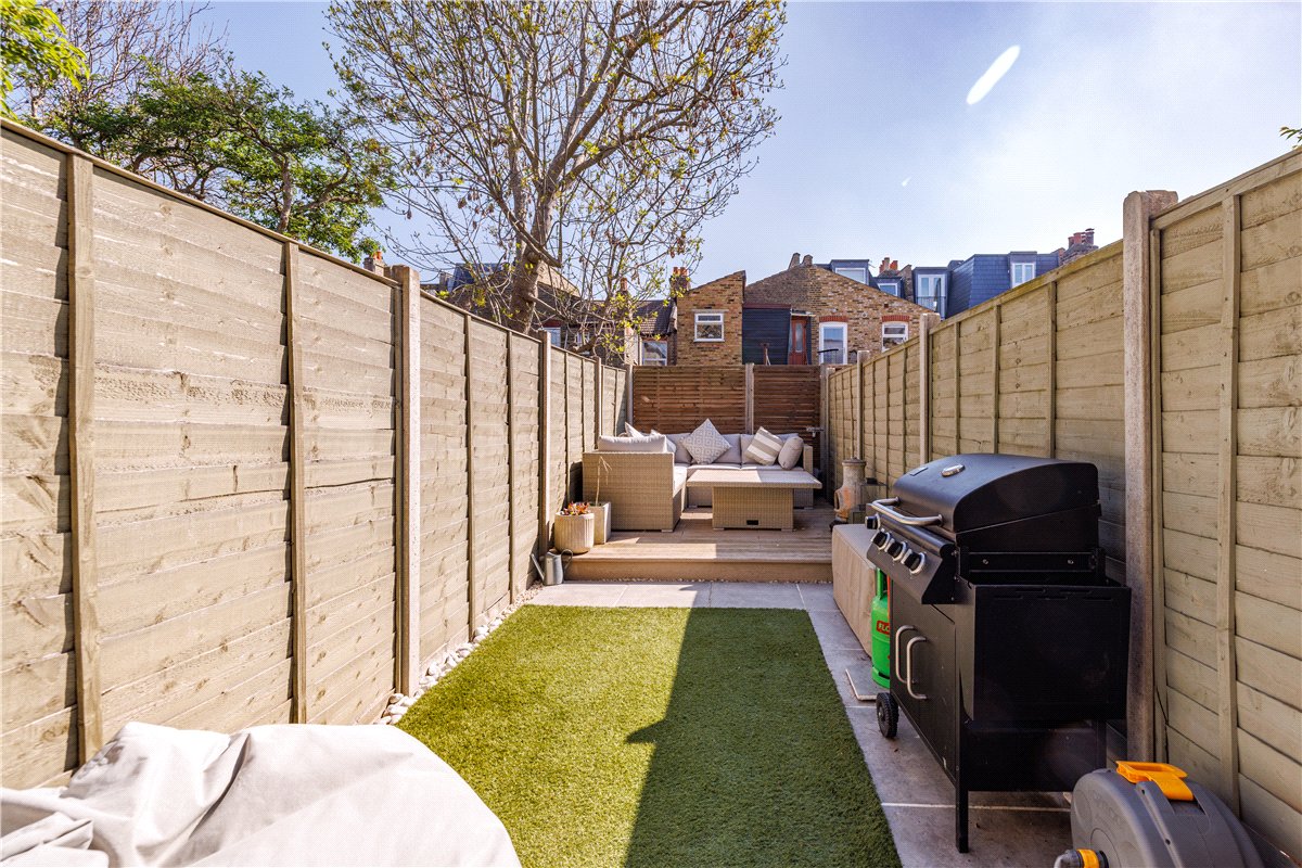 2 bedroom Flat, Trentham Street, London, SW18 - Sold STC, Image 13
