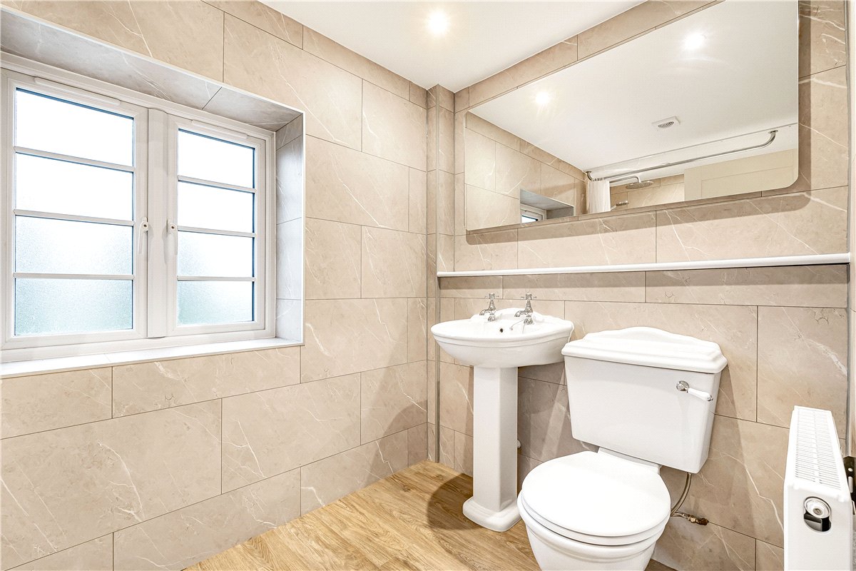 4 bedroom House, Ardley Road, Middleton Stoney, OX25 - Available, Image 10