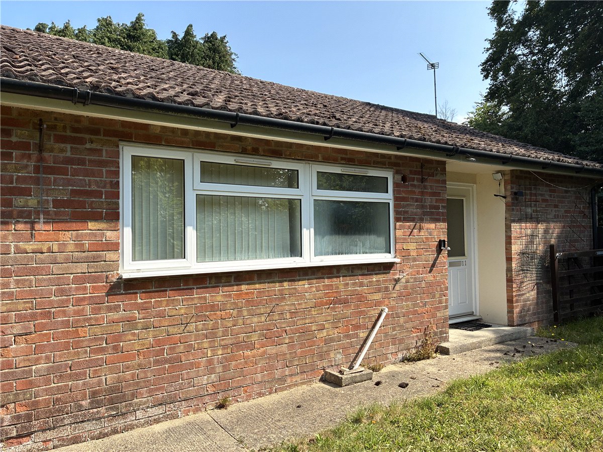 2 bedroom Bungalow, The Beeches, Winterbourne Monkton, SN4 - Available, Image 1