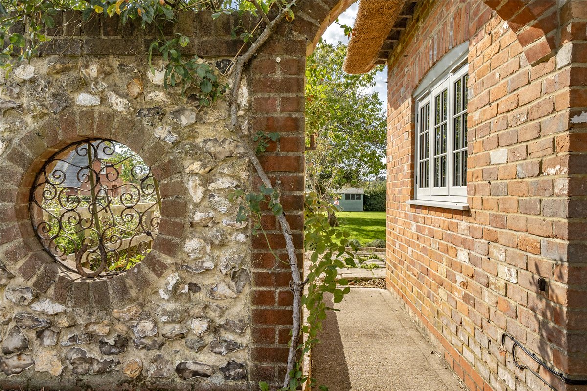 4 bedroom House, Clanville, Andover, SP11 - Available, Image 16