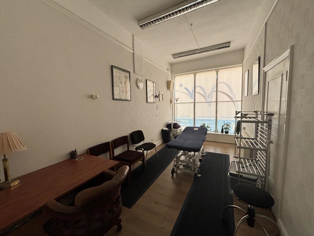 744 Sq Ft, Silver Street, Taunton, TA1 - Available, Image 7