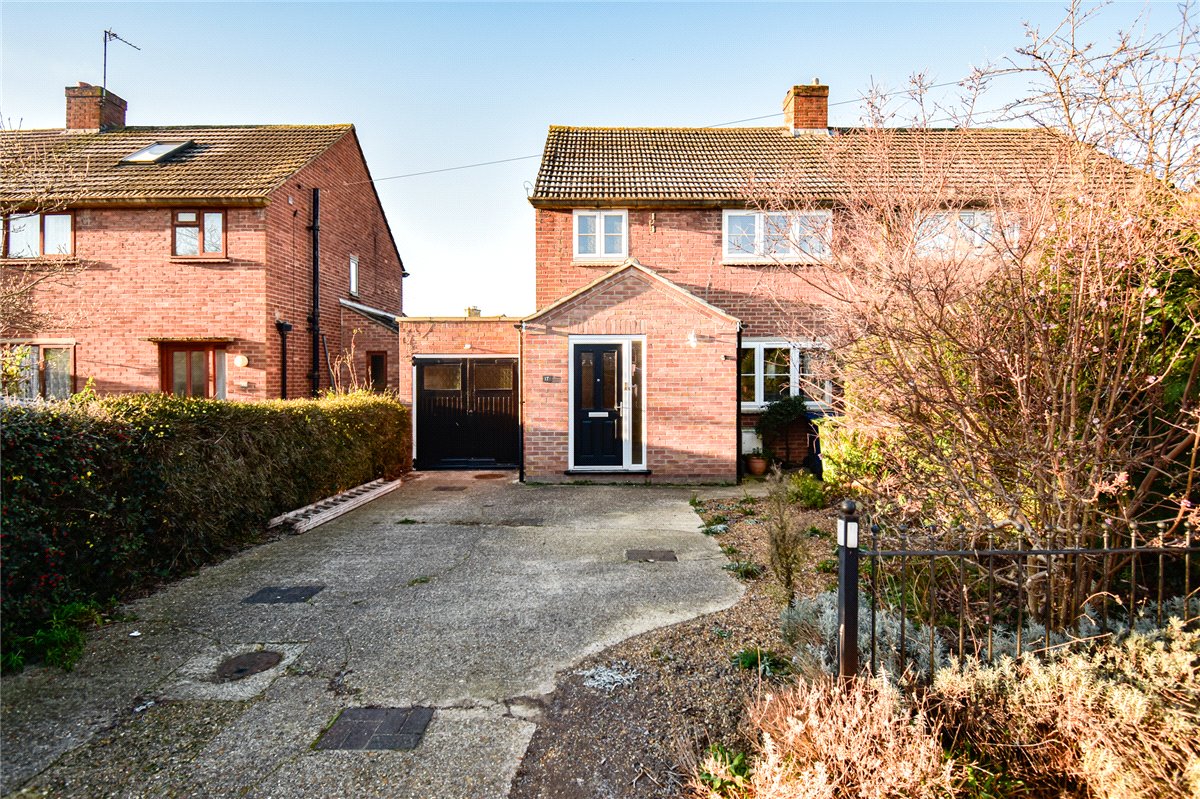 3 bedroom House, Izaak Walton Way, Cambridge, CB4 - Let Agreed